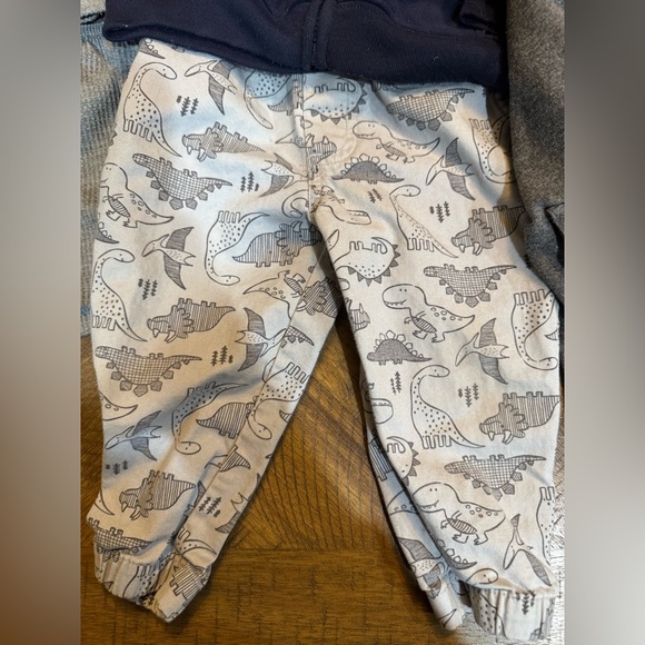 Navy and Gray Baby Outfit Bundle 12-18mnths - Picture 7 of 15